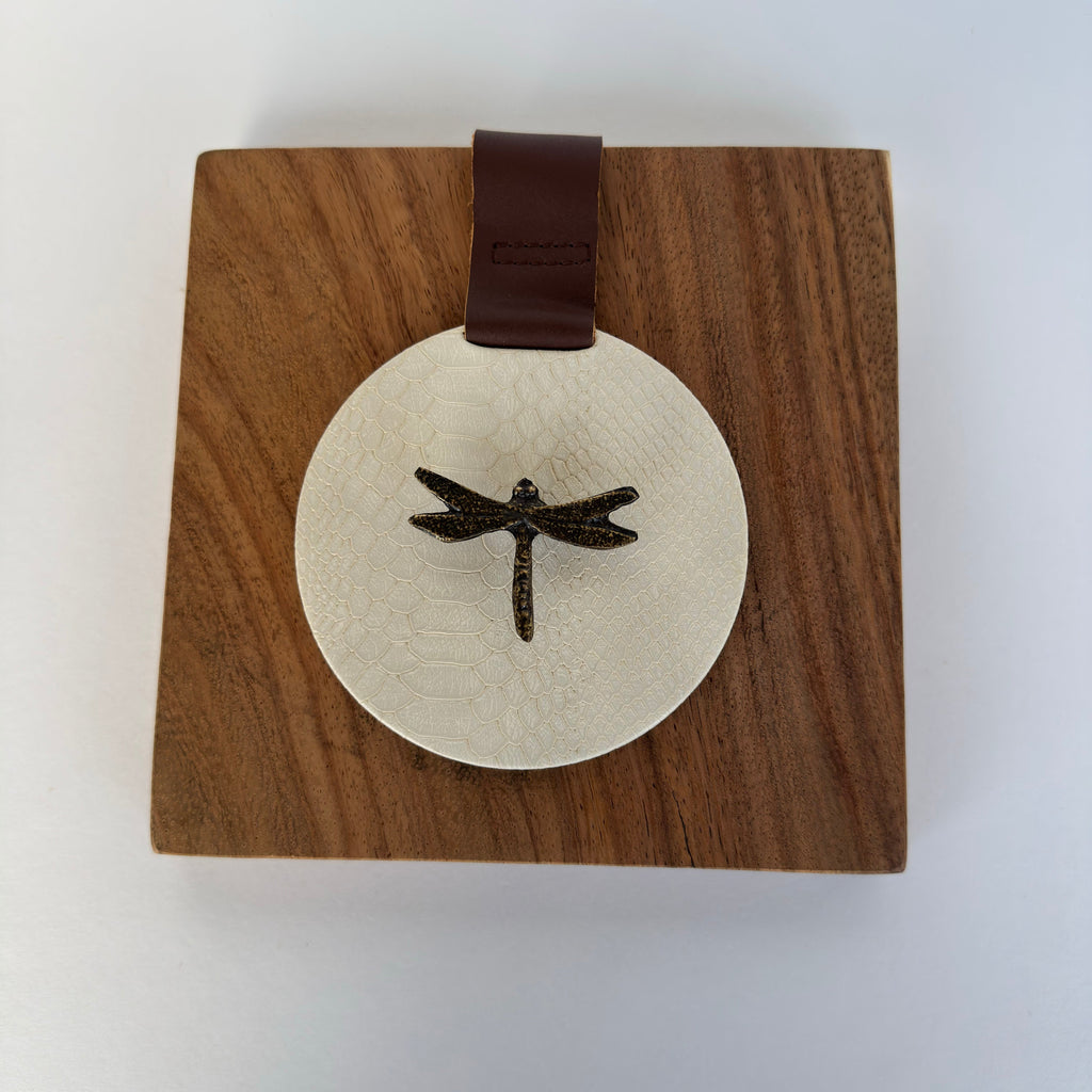 Servilletero Raccolto Drilo Crema con herraje Libélula