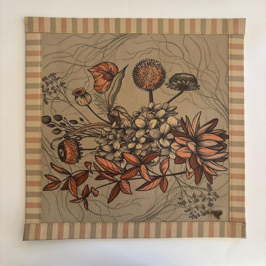 Mantel Cuadrado - Palo Santo