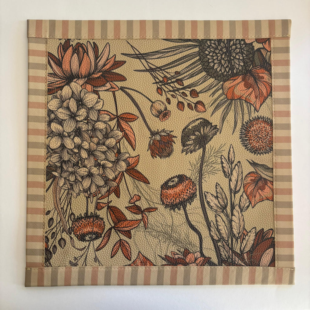 Mantel Cuadrado - Palo Santo