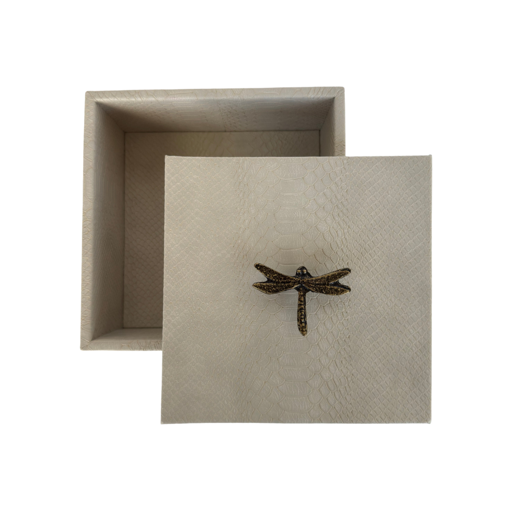 Caja Ortiga  Drilo crema con Herraje de Libélula