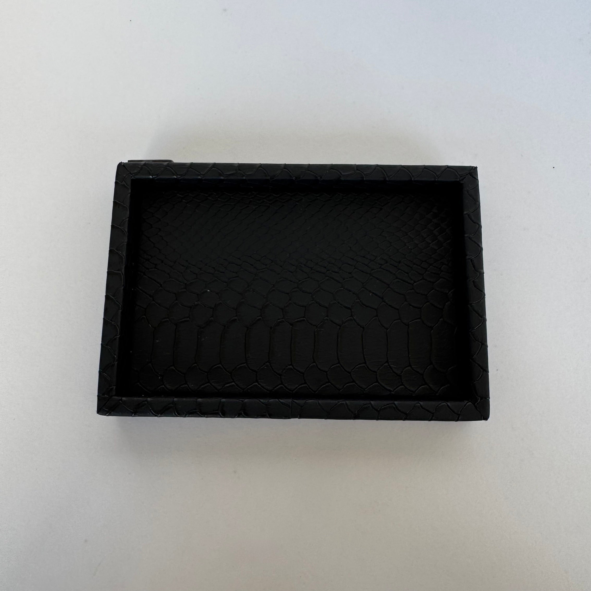 Charola Diseño Drilo Negro