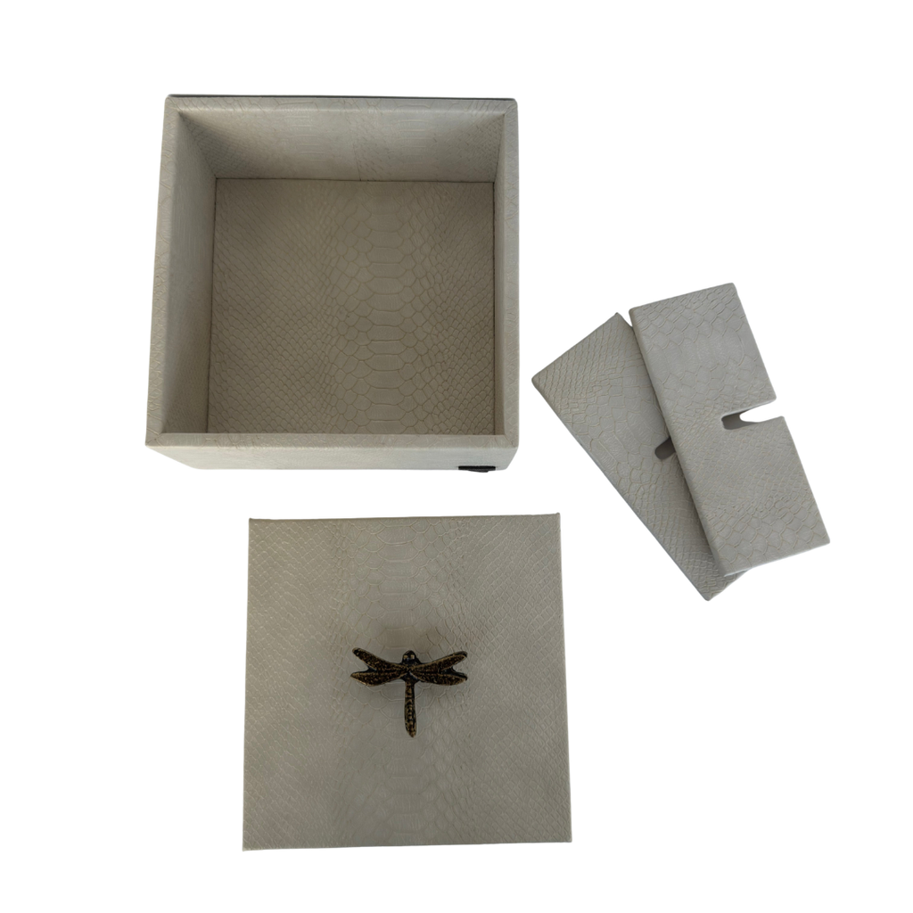 Caja Ortiga  Drilo crema con Herraje de Libélula