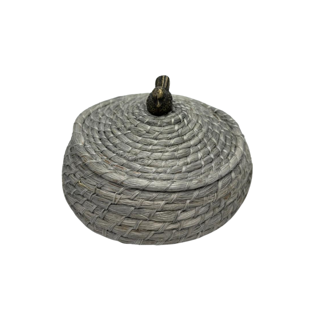 Tortillero de henequen color gris con herraje pájaro