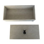 Caja Ortiga Drilo crema con Herraje de Escarabajo