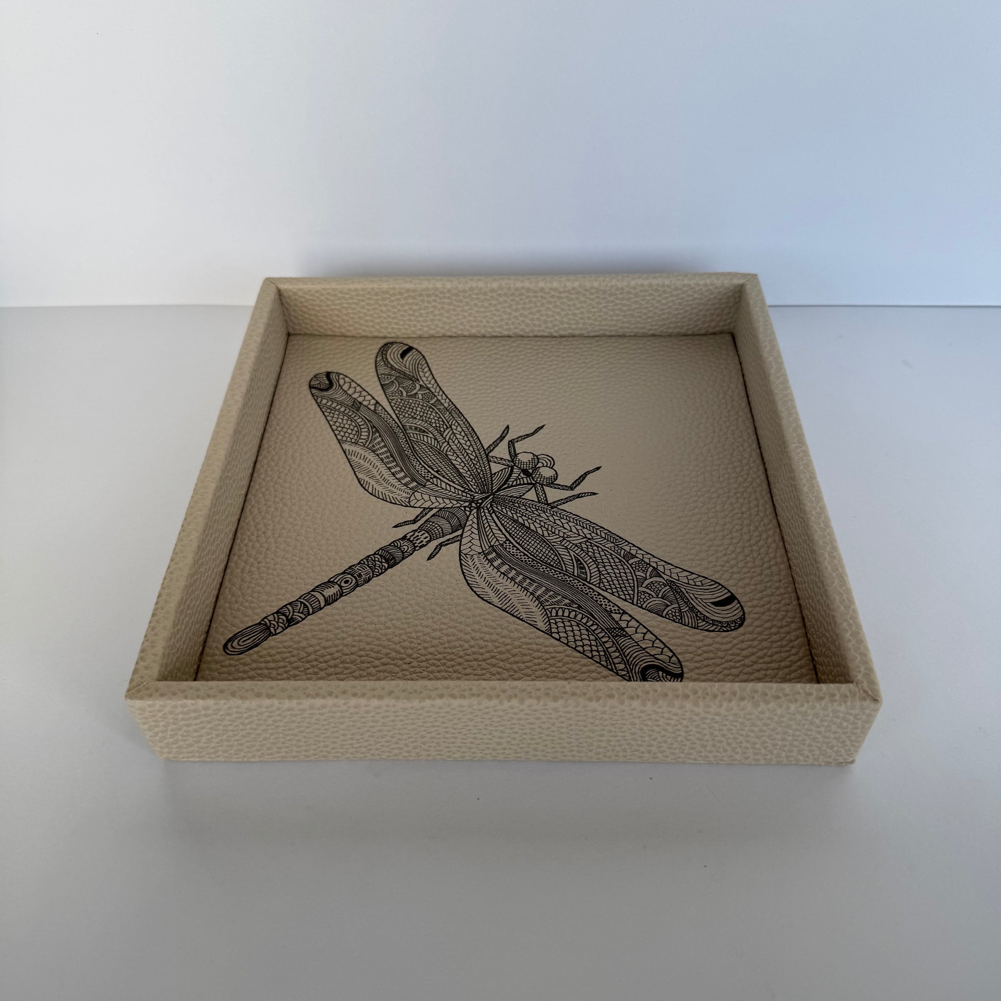 Charola Diseño Libélula Sola